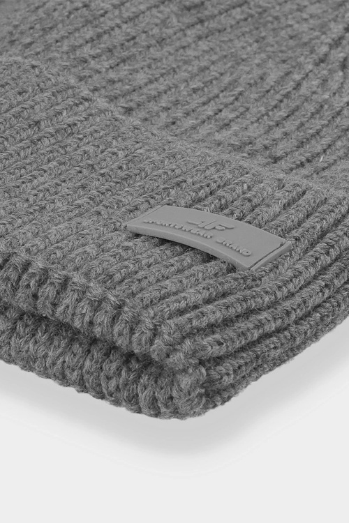 Чоловіча зимова утеплена шапка 4F 4FAW23ACAPM306-24M сіра