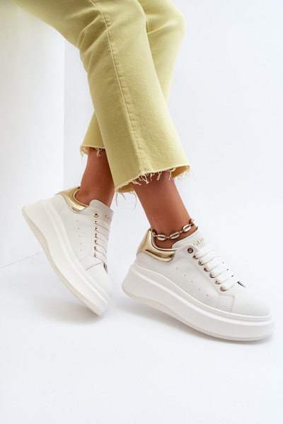 Жіночі шкіряні кросівки GOE NN2N4031 Білі