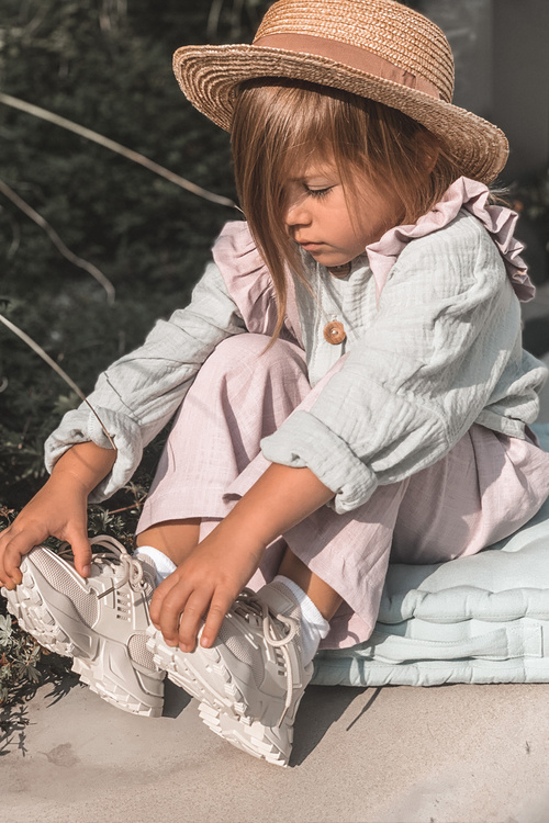 Кросівки дитячі світло-бежеві Freak Out