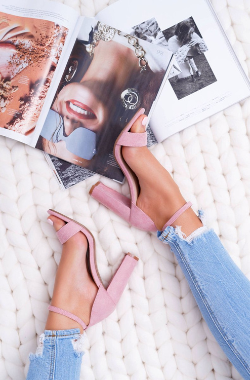 Жіночі босоніжки на шпильці замшеві рожеві Anastasie