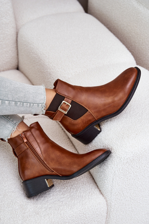 Жіночі ботильйони на невисокому каблуці з золотистою пряжкоюCamel Vomera