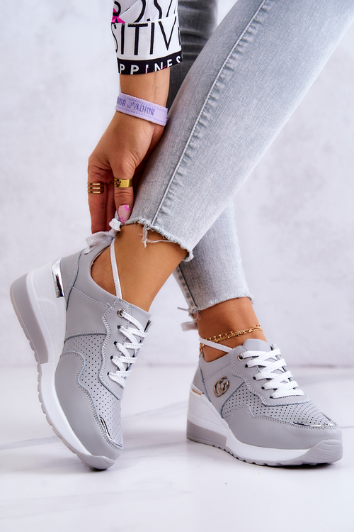 Жіночі шкіряні кросівки Снікерси сірі Loissa