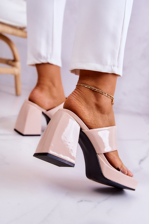 Лаковані тапочки на штанзі Світло-бежевий Сіетл