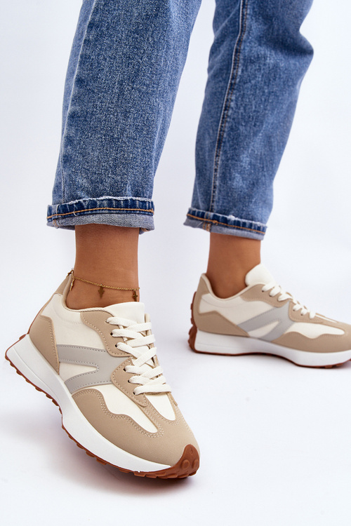 Жіноче бежеве спортивне взуття Chloette