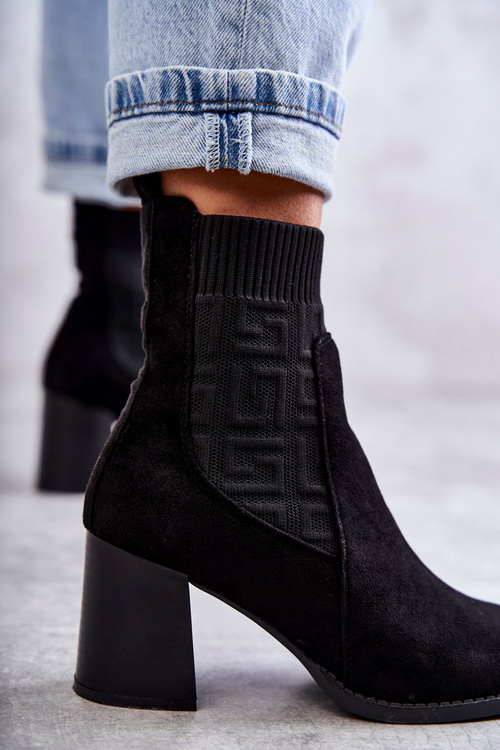 Жіночі замшеві чоботи з носком Чорні Монтес