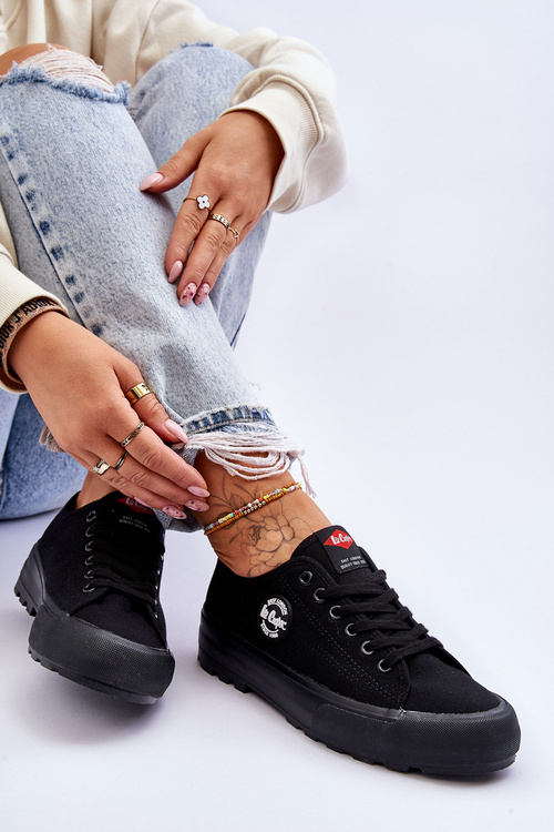 Жіночі кросівки на низькій платформі Lee Cooper LCW-23-44-1652L чорні