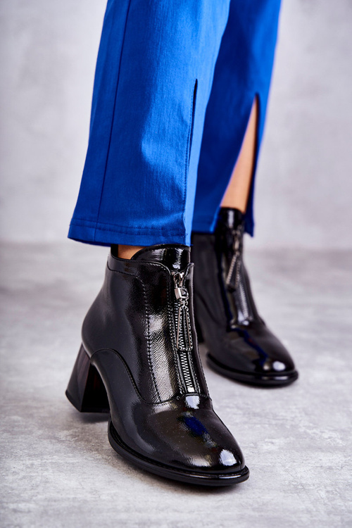 Чоботи жіночі лаковані на блискавці Чорні Cristel