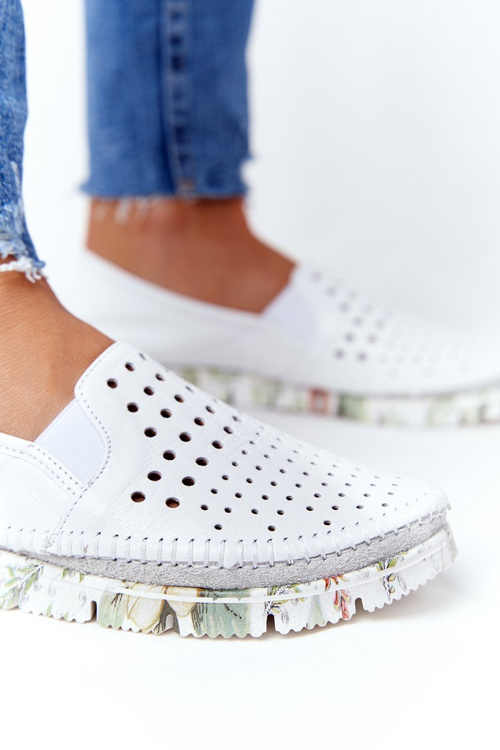 Ажурні шкіряні слипони Maciejka Білі 03512B-11