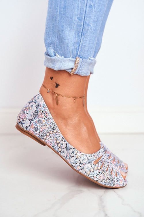 Жіночі балетки Maciejka Leather White Blue з малюнком 03497-13