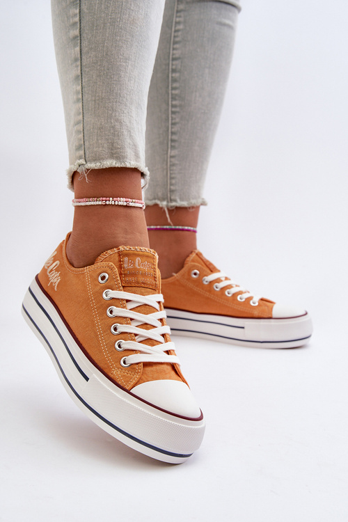 Жіночі кросівки на товстій підошві Lee Cooper LCW-24-31-2216 Помаранчеві