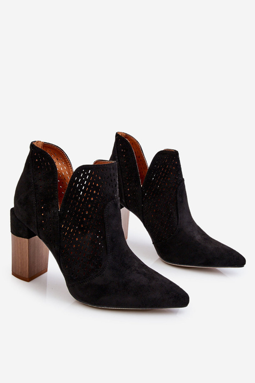 Модні замшеві ажурні чоботи на підборах Black Genevi