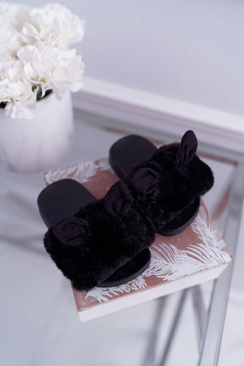 Дитячі шльопанці з хутром і вушками чорного кольору