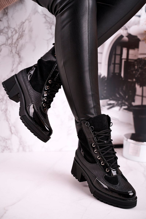 Жіночі утеплені чоботи чорні з тваринним принтом Helena