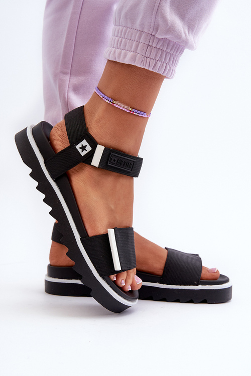 Жіночі босоніжки на платформі Big Star NN274778 Чорні