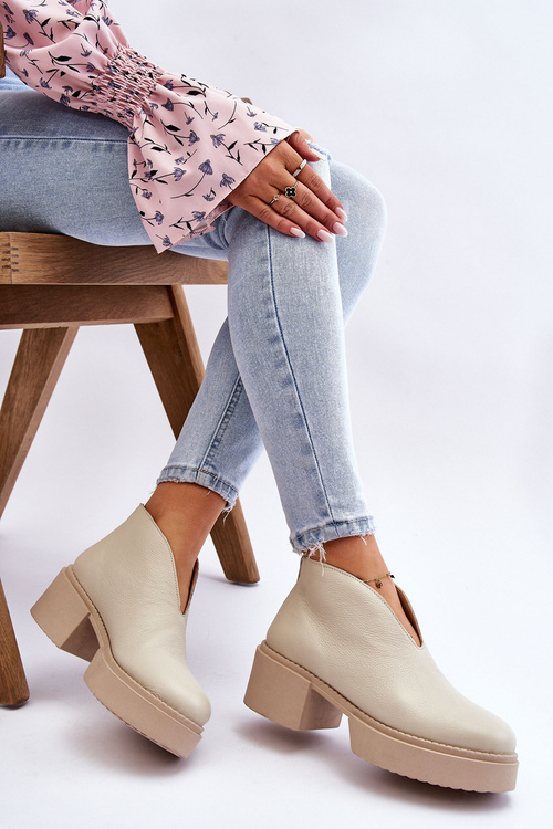 Шкіряні чоботи на масивних підборах Nicole 2795/054 Світло-бежевий