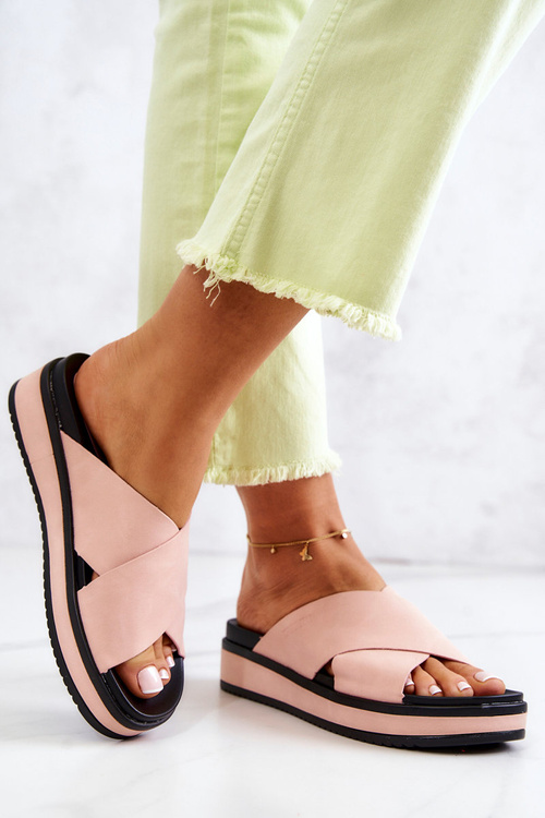 Шкіряні жіночі тапочки Big Star JJ274722 Рожеві