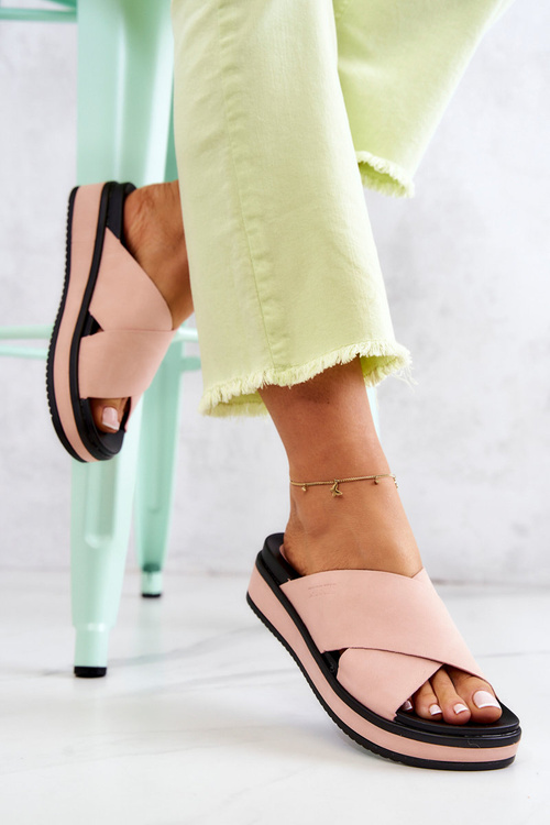 Шкіряні жіночі тапочки Big Star JJ274722 Рожеві