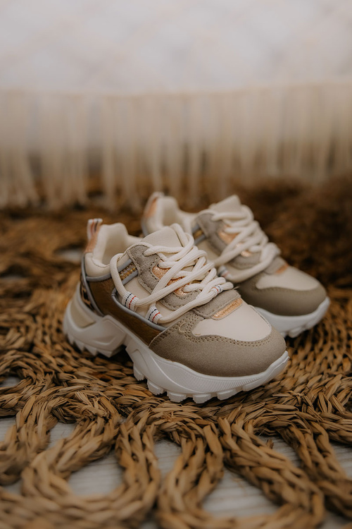 Дитяче спортивне взуття Кросівки бежеві Rommie