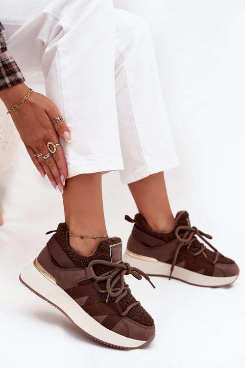 Ізольовані жіночі кросівки на платформі коричневі Juvira