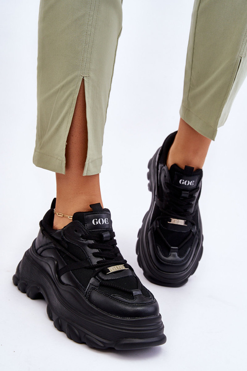 Спортивне взуття на масивній платформі GOE LL2N4030 Чорний