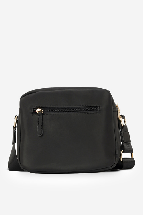 Сумка стьобана NOBO NBAG-R3102-C020 Чорна