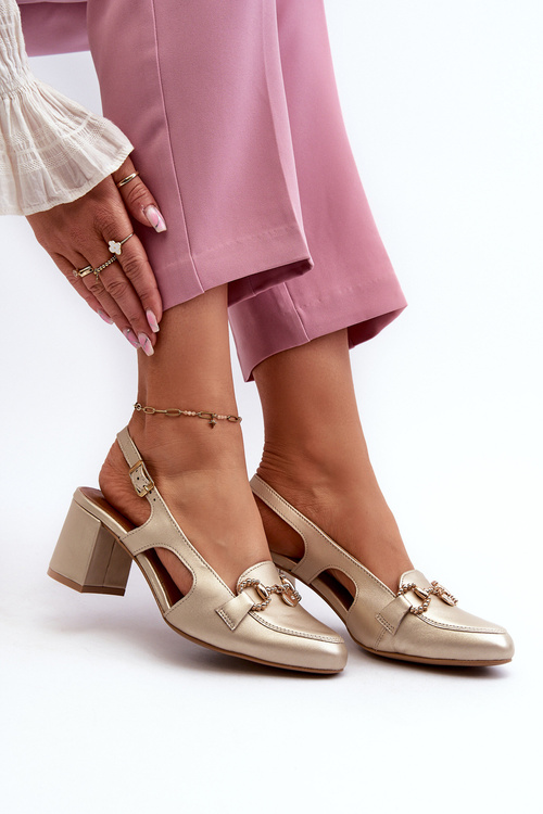 Шкіряні босоніжки на підборах Maciejka 06419-25 золото