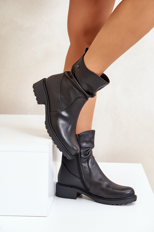 Шкіряні жіночі ботильйони утеплені зі збором чорні Vinceza 66714