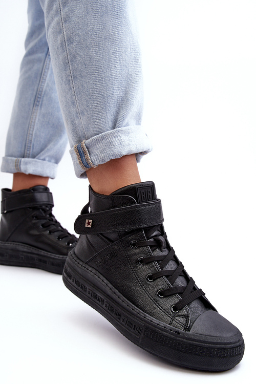 Жіночі кросівки на платформі з підкладкою Чорні Big Star MM274008