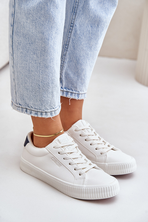 Теплі жіночі кросівки Big Star OO274A460 Білі