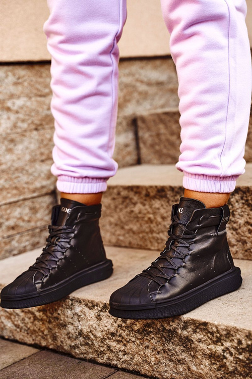 Жіночі спортивні шкіряні туфлі GOE чорні GG2N3050