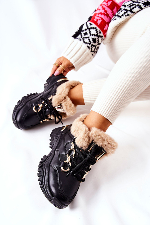 Шкіряне утеплене спортивне взуття чорного блиску