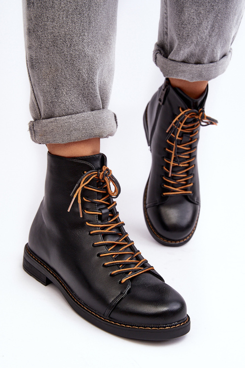 Жіночі шкіряні ботильйони чорного кольору Етель