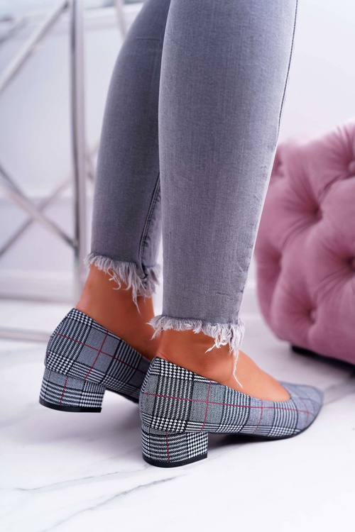 Чорні жіночі туфлі Colia в клітку