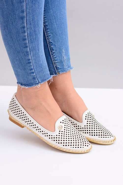 Лу Бу | Біла ажурна балерина Ballerina Lords Stylish