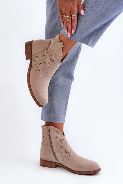 Жіночі чоботи з вирізом на підборах світло-бежеві S.Barski HY66-151