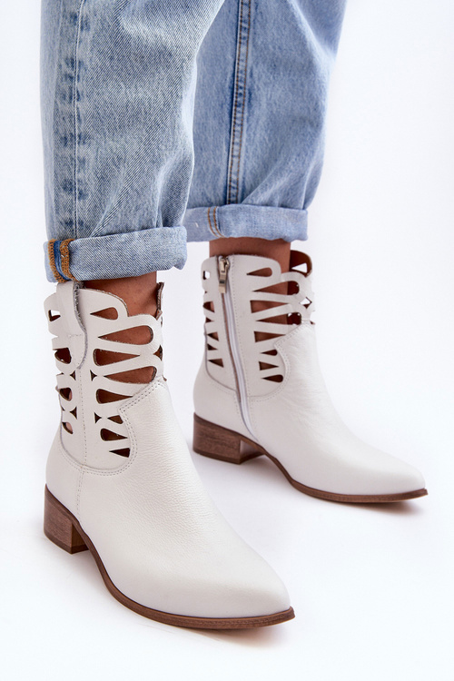 Жіночі шкіряні черевики Lewski 3329 білого кольору