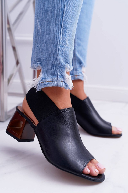 Чорні шкіряні босоніжки без лямок Laura Messi 1919