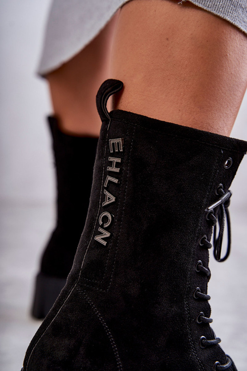 Жіночі теплі замшеві черевики Hermesa чорного кольору