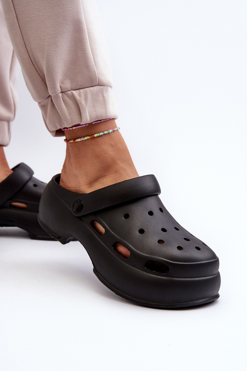 Жіночі поролонові шльопанці білі Ilariana