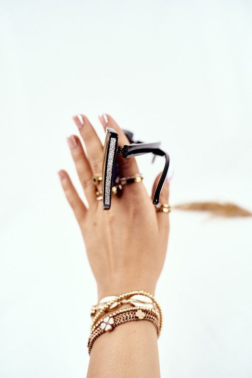 Чорні жіночі сонцезахисні окуляри Prius PR-V26 Red Glass Glitter