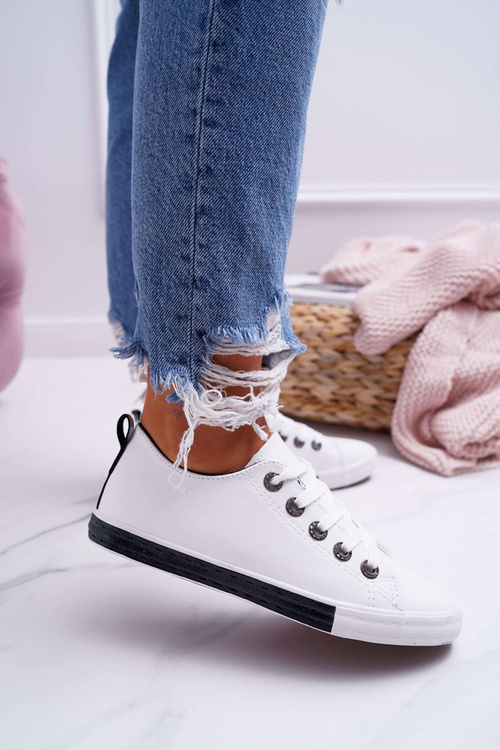 Жіночі кросівки білий чорний ремінь Nigrid2