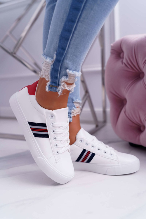 Біла жіноча спортивна тенісна акарана