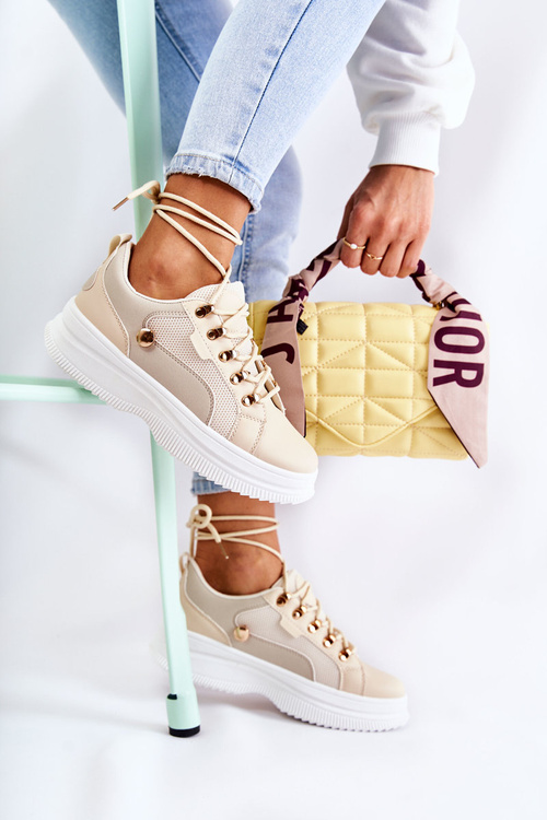 Жіночі спортивні шкіряні туфлі бежеві Salmira