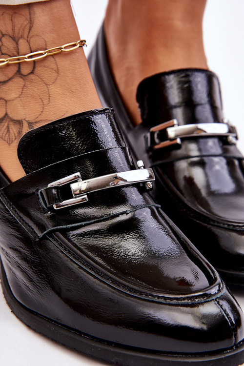 Зручні лаковані туфлі Damira чорного кольору