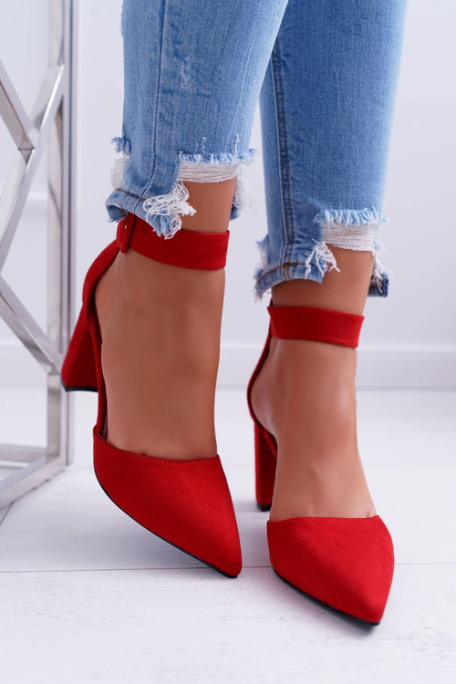 Жіночі туфлі з гострою шпилькою Red Domine