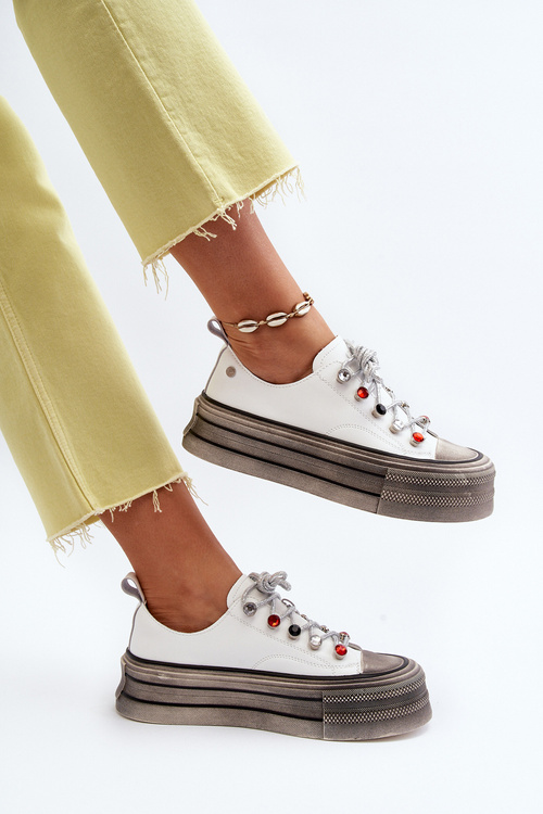 Жіночі кросівки на платформі GOE NN2N4054 Білі