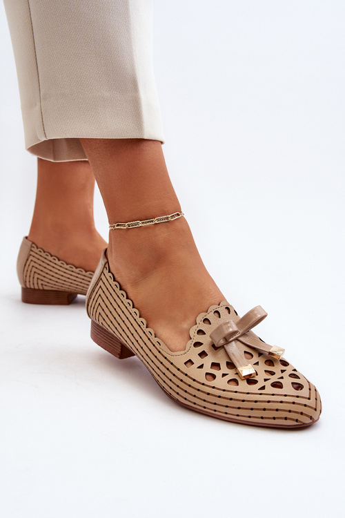 Жіночі бежеві балетки з бантом Nestavia