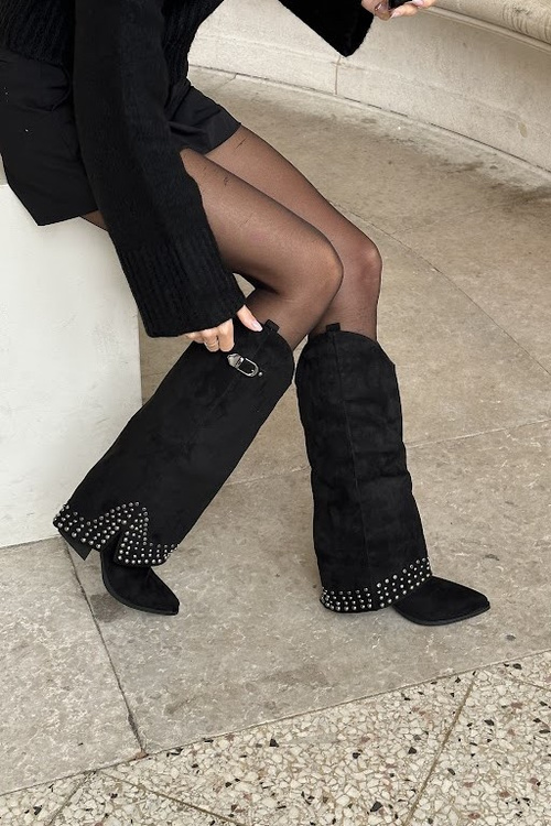Чоботи З Загнутим Верхом На Каблуці Чорні Iveliri
