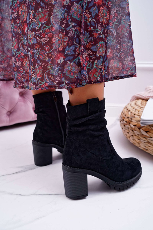 Жіночі чоботи на шпильці замшеві чорні Celma