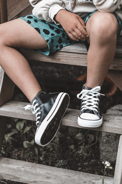 Дитячі шкіряні високі кросівки Marney чорно-білі